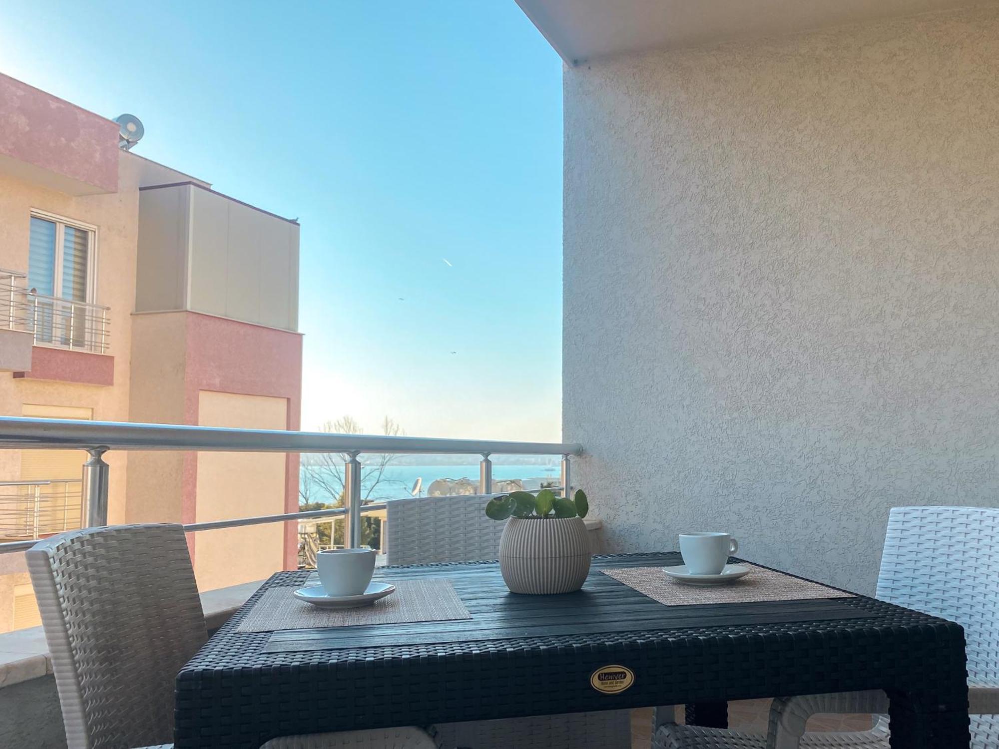 Lunasol Seaside Apartments Durrës 외부 사진