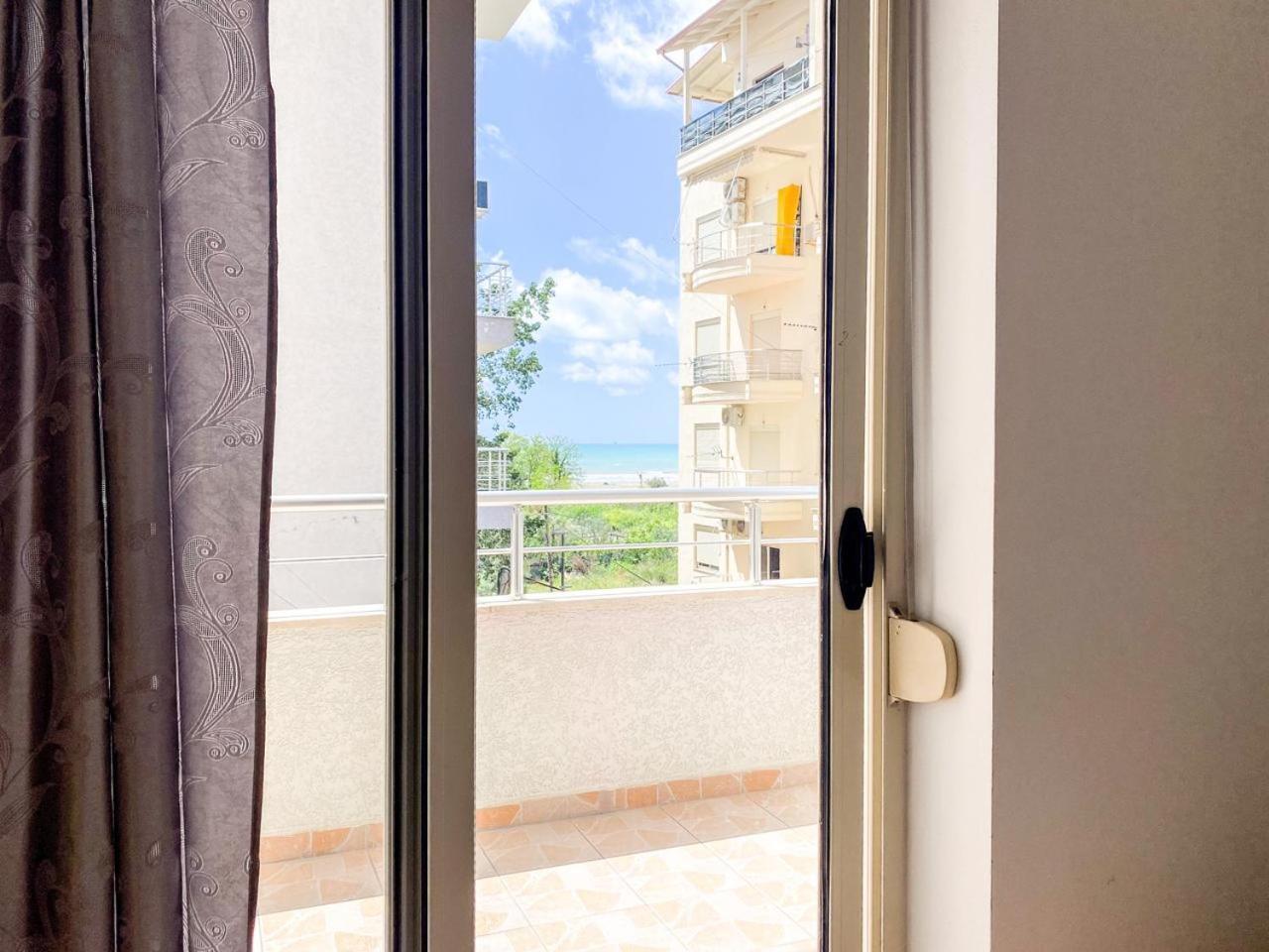 Lunasol Seaside Apartments Durrës 외부 사진